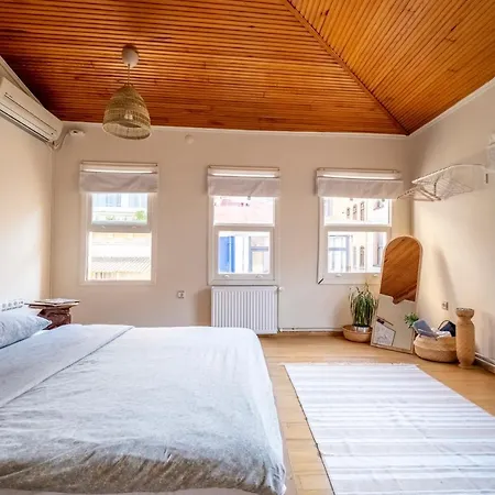 Nordic Bohemian Suites *